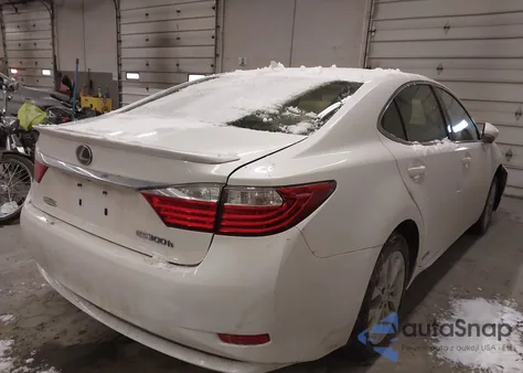 2013 Lexus Es 300H z USA, uszkodzony, nr VIN JTHBW1GG0D2028700